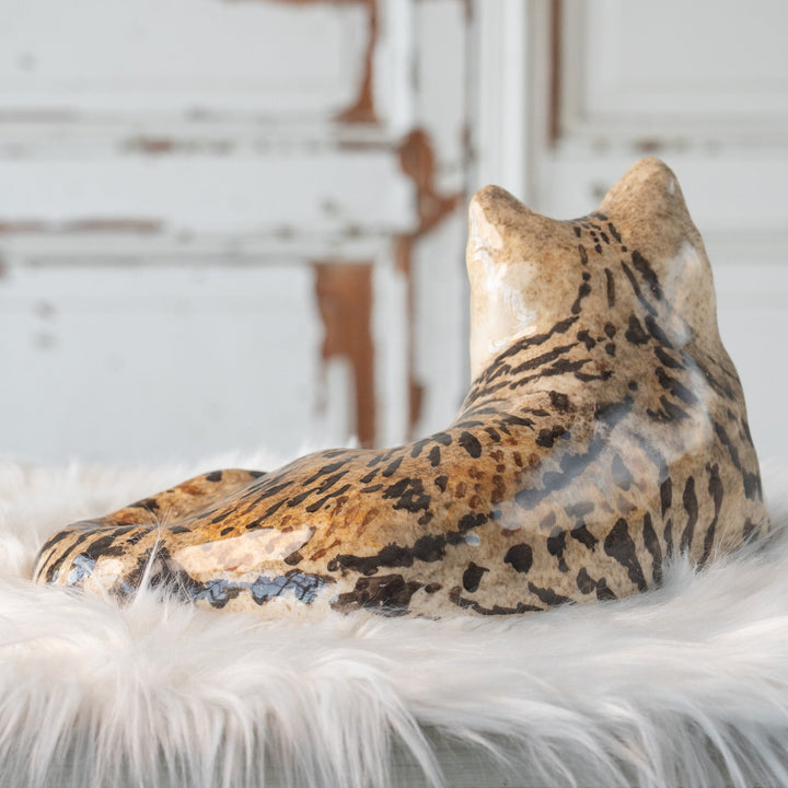 【Winstanley Cat ウィンスタンレイ キャット】凛とした表情で風格のある佇まい ブラウンタビー キジトラ猫 /25L