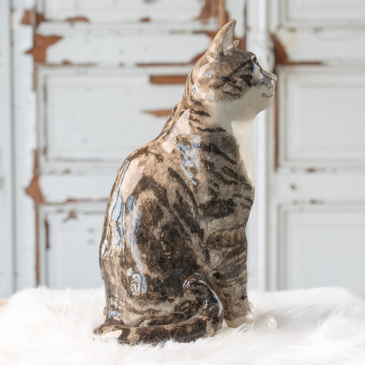 【Winstanley Cat ウィンスタンレイ キャット】ぷっくりしたひげ袋が魅力的 シルバータビー サバトラ猫 /25L