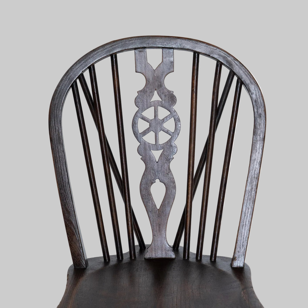 Wheel back chair