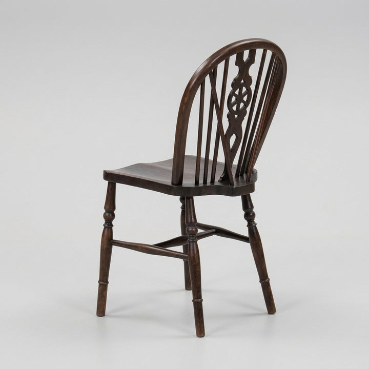 Wheel back chair