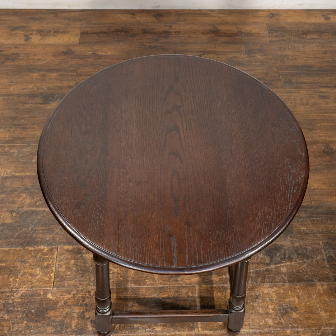 重厚なオーク材の風合いが美しい オーク オケージョナルテーブル /26A