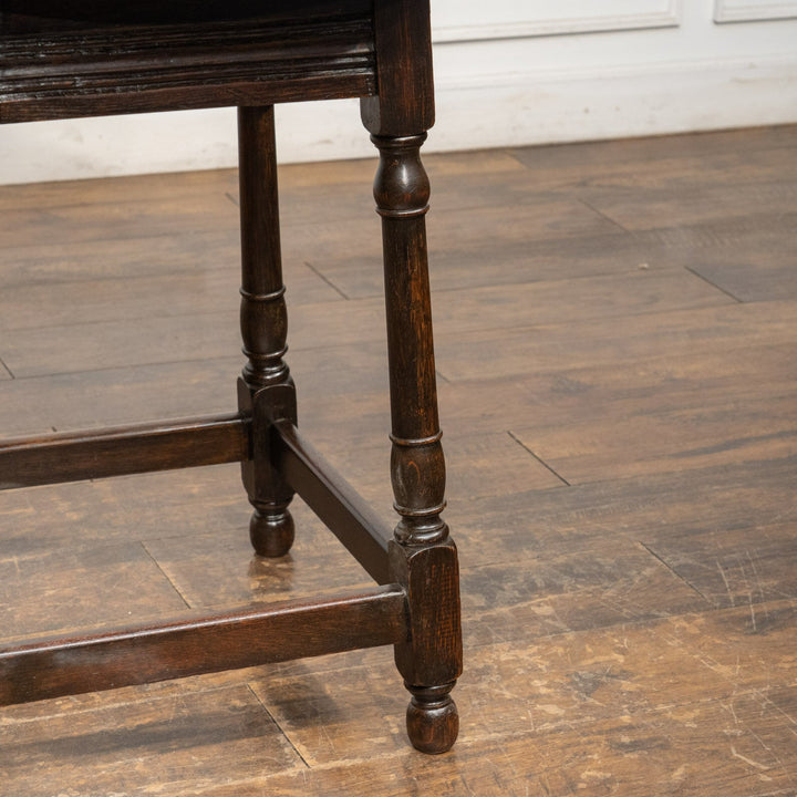 重厚なオーク材の風合いが美しい オーク オケージョナルテーブル /26A