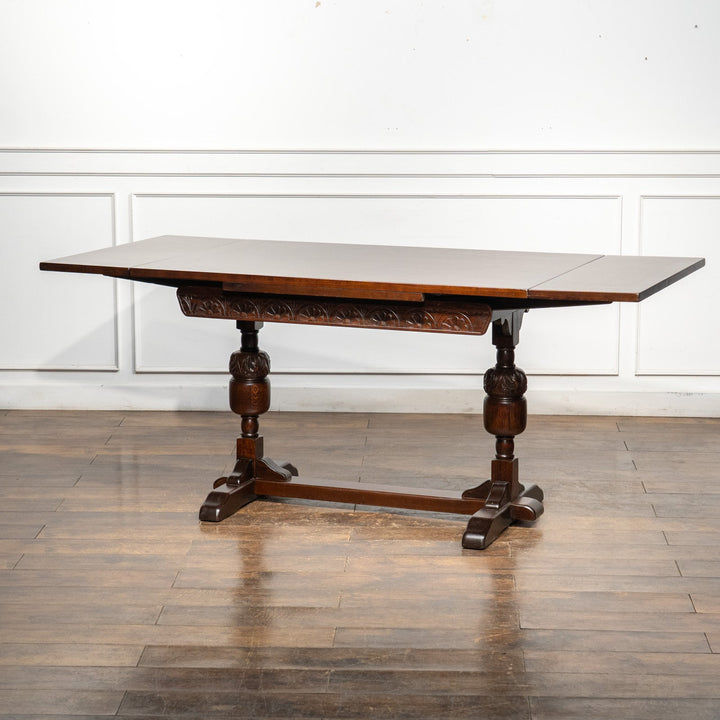 幕板のルネット装飾や美しいバルボスレッグが魅力 オーク ドローリーフ 伸長式ダイニングテーブル /26A