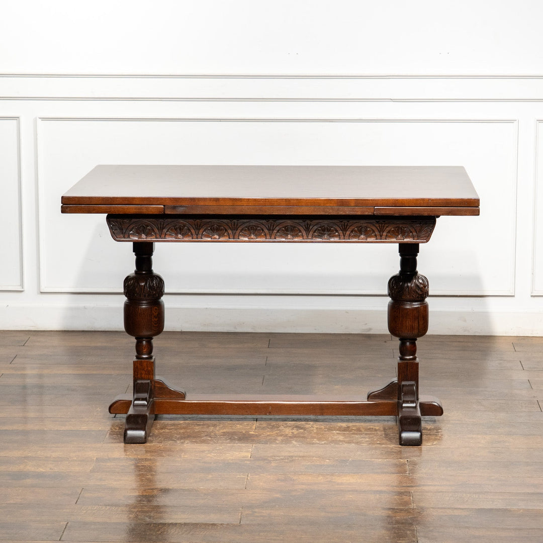 幕板のルネット装飾や美しいバルボスレッグが魅力 オーク ドローリーフ 伸長式ダイニングテーブル /26A