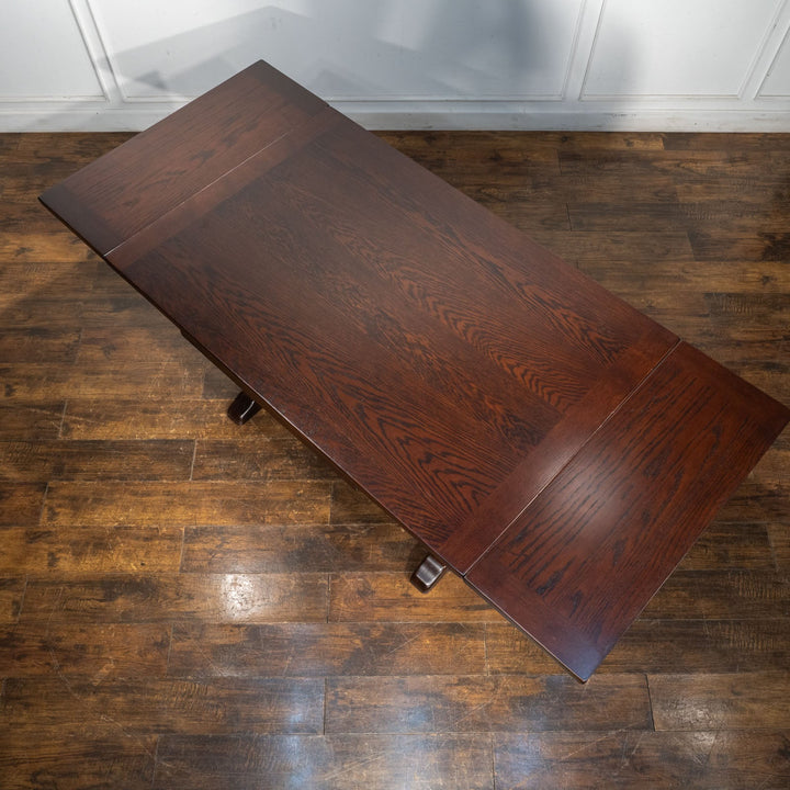 幕板のルネット装飾や美しいバルボスレッグが魅力 オーク ドローリーフ 伸長式ダイニングテーブル /26A