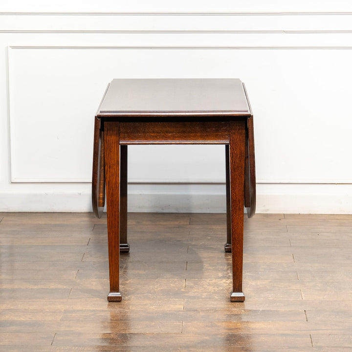 艶やかなオーバル天板や丸みのある脚が優雅 ドロップリーフ ダイニングテーブル /26A