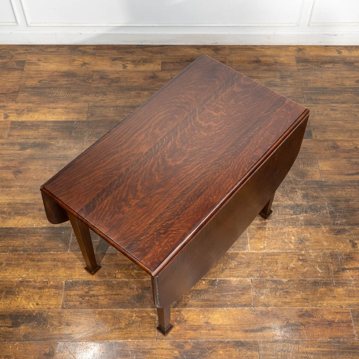 艶やかなオーバル天板や丸みのある脚が優雅 ドロップリーフ ダイニングテーブル /26A