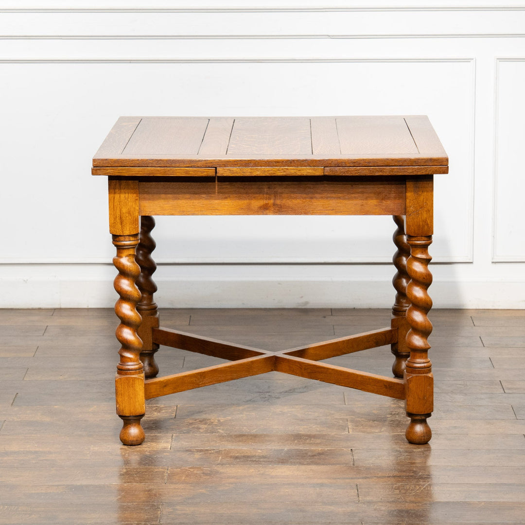 英国伝統の装飾のツイストレッグが華やか ドローリーフ 伸長式ダイニングテーブル /26A