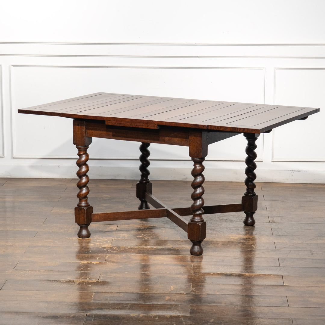 英国伝統の装飾のツイストレッグが華やか ドローリーフ 伸長式ダイニングテーブル /26A-2