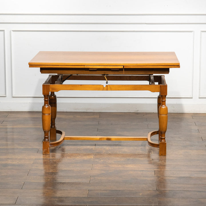 天板の幅と高さも変えられる  ドローリーフ エレベーターテーブル /26A