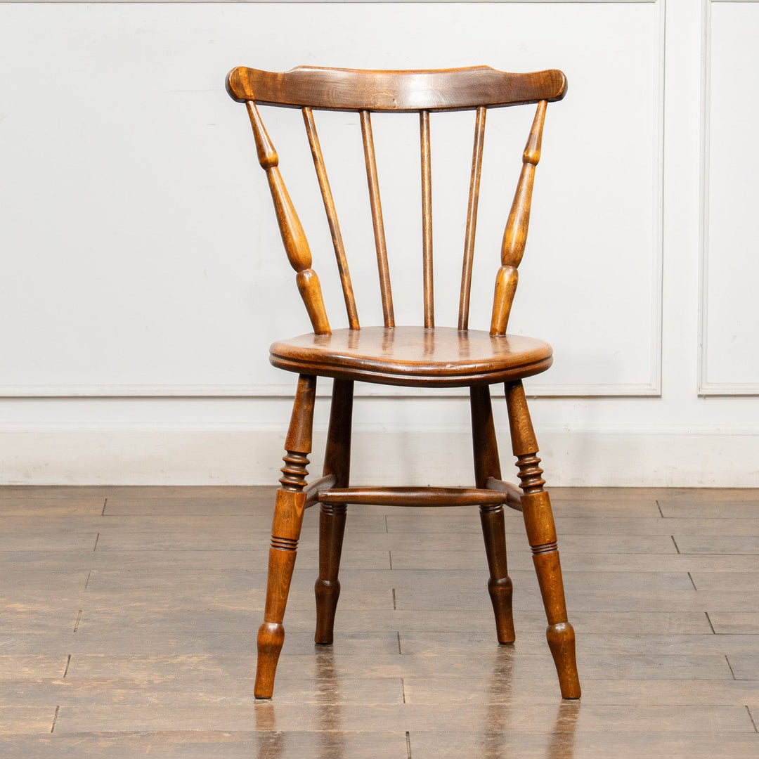 優雅な曲線が描く素朴で独特な美しさ アイベックスチェア /26A-5