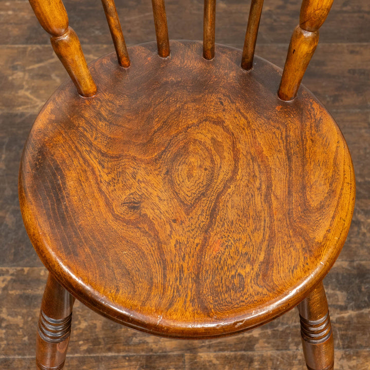 優雅な曲線が描く素朴で独特な美しさ アイベックスチェア /26A-5