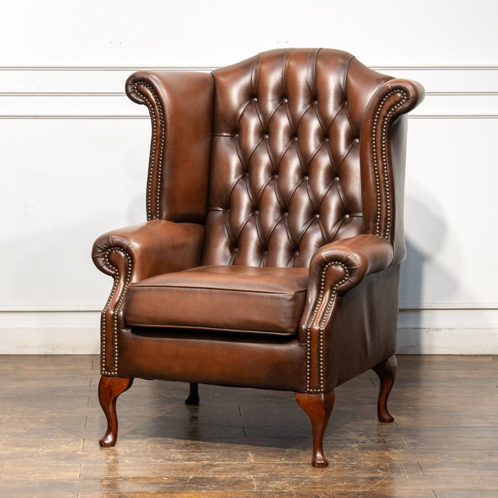 英国伝統スタイル ブラウン チェスターフィールド ウィングバックソファ /26A
