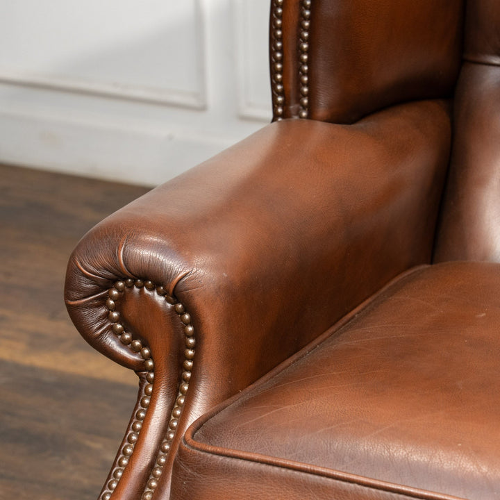 英国伝統スタイル ブラウン チェスターフィールド ウィングバックソファ /26A