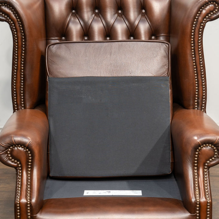 英国伝統スタイル ブラウン チェスターフィールド ウィングバックソファ /26A