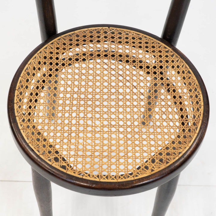 【THONET トーネット】シンプルな背もたれとラタンシートの座面が軽やか ビーチ ベントウッドチェア /26A