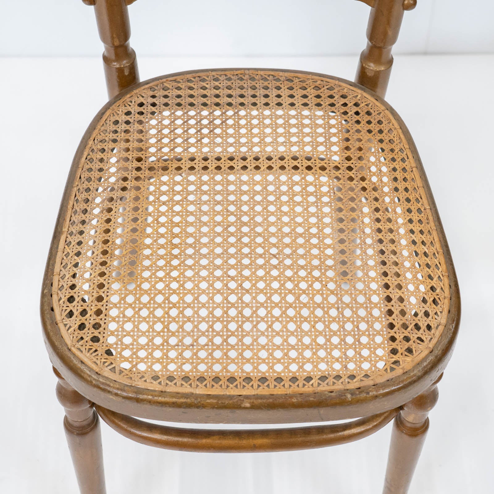 ★アンティーク品★FISCHEL ベントウッド ラタンシートチェア① FISCHEL フィッシェル】洗練されたフレームにラタンシートが軽やか