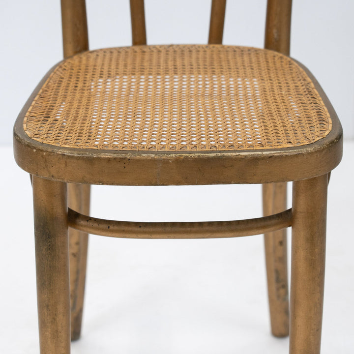 ゴールドの色味とラタンシートが上品 ユーバック ベントウッドチェア /26A-15