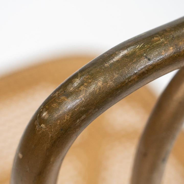 ゴールドの色味とラタンシートが上品 ユーバック ベントウッドチェア /26A-15