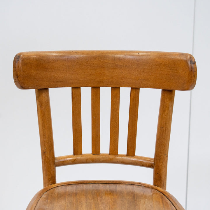 ナチュラルな木の風合いと温もりあるデザインが素敵 カフェスタイル ベントウッドチェア /26A-4