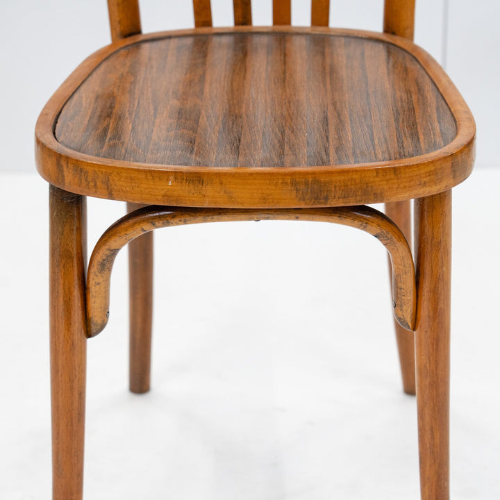 【THONET トーネット】ナチュラルな木の風合いと温もりあるデザインが素敵 カフェスタイル ベントウッドチェア /26A-13