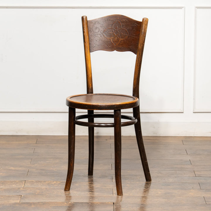 【THONET トーネット】フラワーモチーフ パネルバック ベントウッドチェア /26A-11