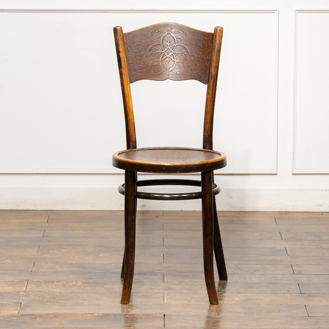 【THONET トーネット】フラワーモチーフ パネルバック ベントウッドチェア /26A-11