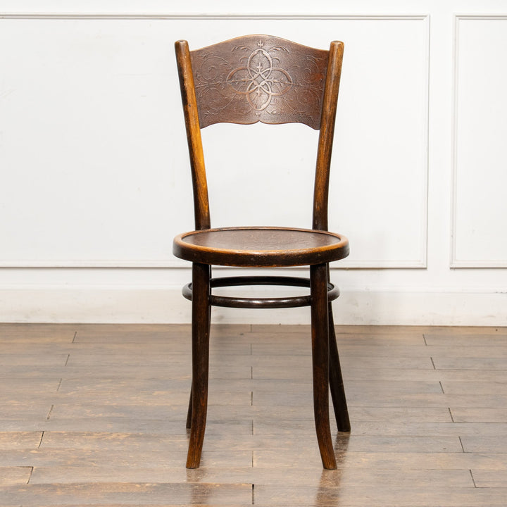 【THONET トーネット】フラワーモチーフ パネルバック ベントウッドチェア /26A-11