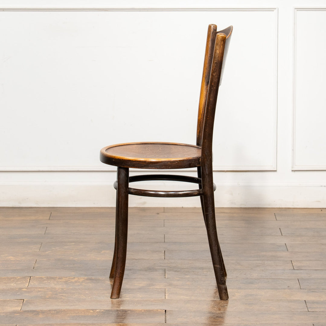 【THONET トーネット】フラワーモチーフ パネルバック ベントウッドチェア /26A-11