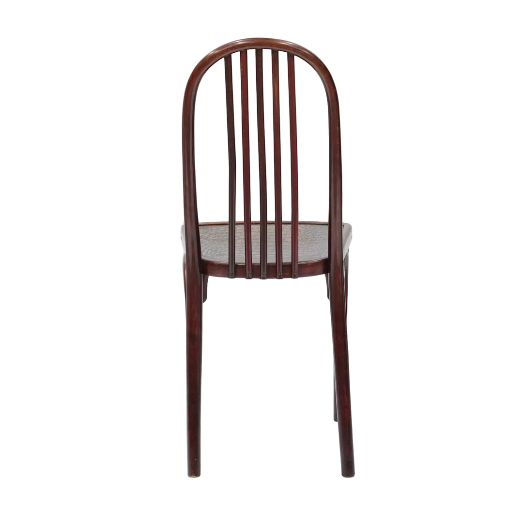 【THONET トーネット】垂直にスポークが並んだスタイリッシュなデザイン ビーチ ベントウッドチェア /26A-12垂直にスポークが並んだスタイリッシュなデザイン ビーチ ベントウッドチェア /26A-12