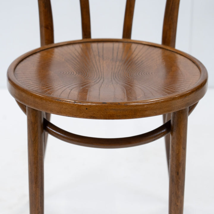 ダブルのU字フレームの流れるような曲線が美しい ユーバック ベントウッドチェア /26A-B7