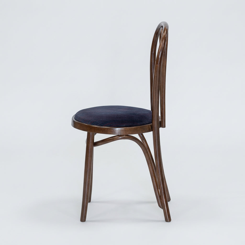 Heart back Bent wood chair081-9