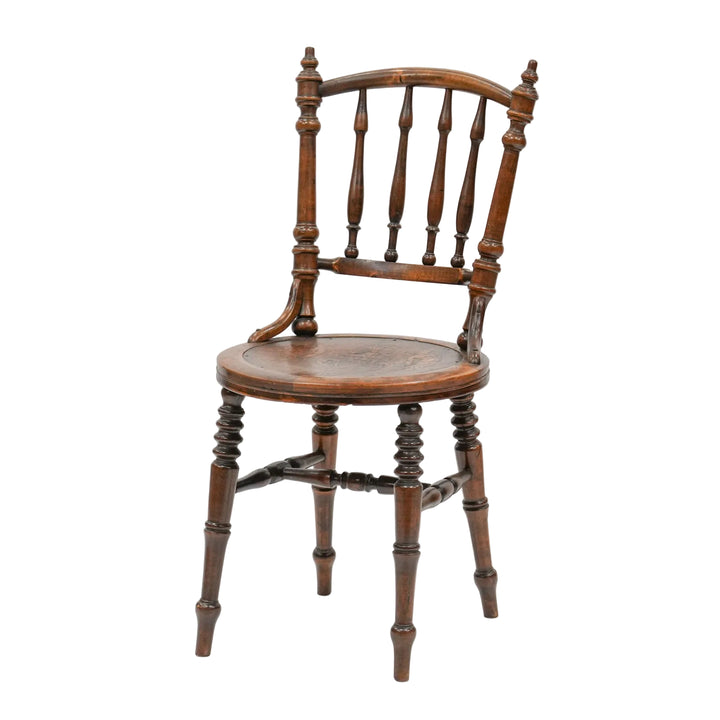 トラディショナルなデザインが印象的 ビーチ スピンドルバックチェア /26A-B1