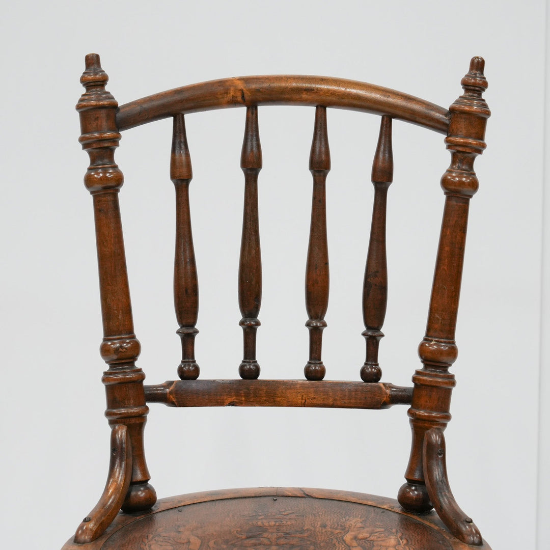 トラディショナルなデザインが印象的 ビーチ スピンドルバックチェア /26A-B1