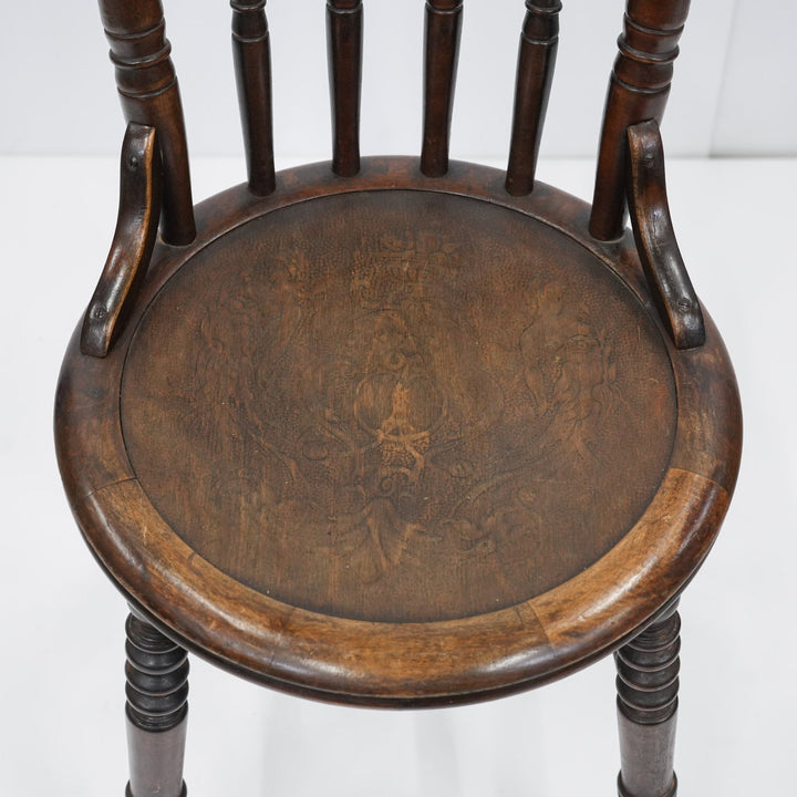 トラディショナルなデザインが印象的 ビーチ スピンドルバックチェア /26A-B3