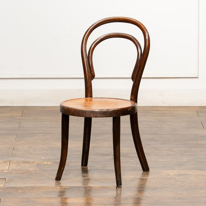 【THONET トーネット】小さくても大人用と変わらず丁寧な造り ダブルループ チャイルドサイズ ベントウッドチェア /26A-1