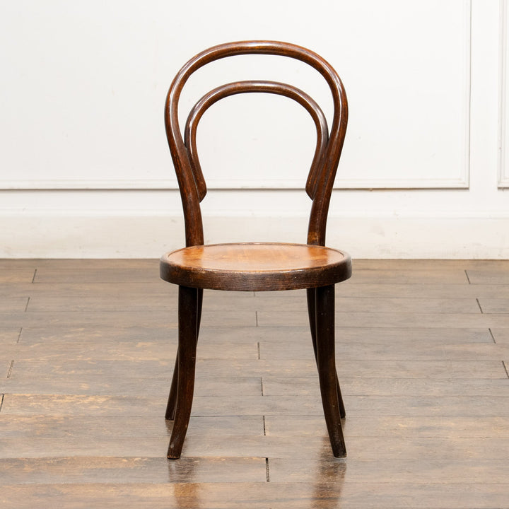 【THONET トーネット】小さくても大人用と変わらず丁寧な造り ダブルループ チャイルドサイズ ベントウッドチェア /26A-1