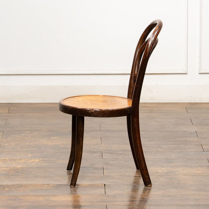 【THONET トーネット】小さくても大人用と変わらず丁寧な造り ダブルループ チャイルドサイズ ベントウッドチェア /26A-1