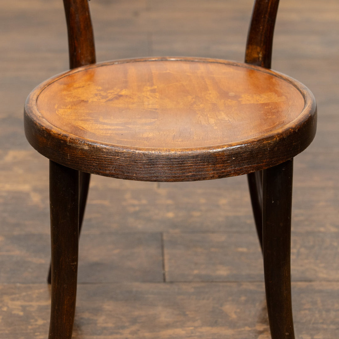【THONET トーネット】小さくても大人用と変わらず丁寧な造り ダブルループ チャイルドサイズ ベントウッドチェア /26A-1