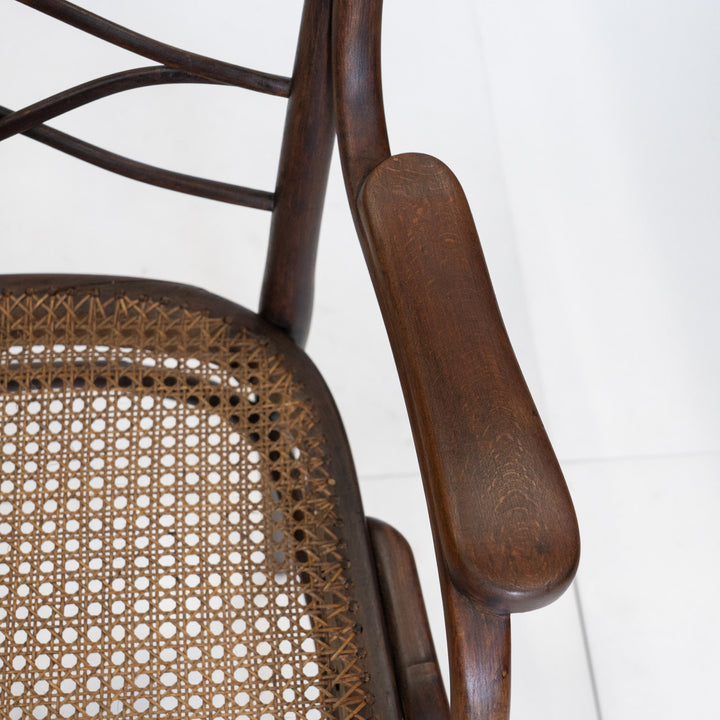 【THONET トーネット】 しなやかなに交差する美しいデザイン ラティスバック ベントウッドアームチェア /26A-1