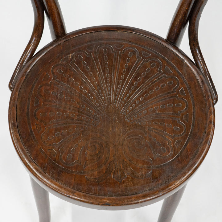 【THONET トーネット】背もたれの曲線や座面の彫りも美しい ダブルループバック ベントウッドチェア /26A-A7