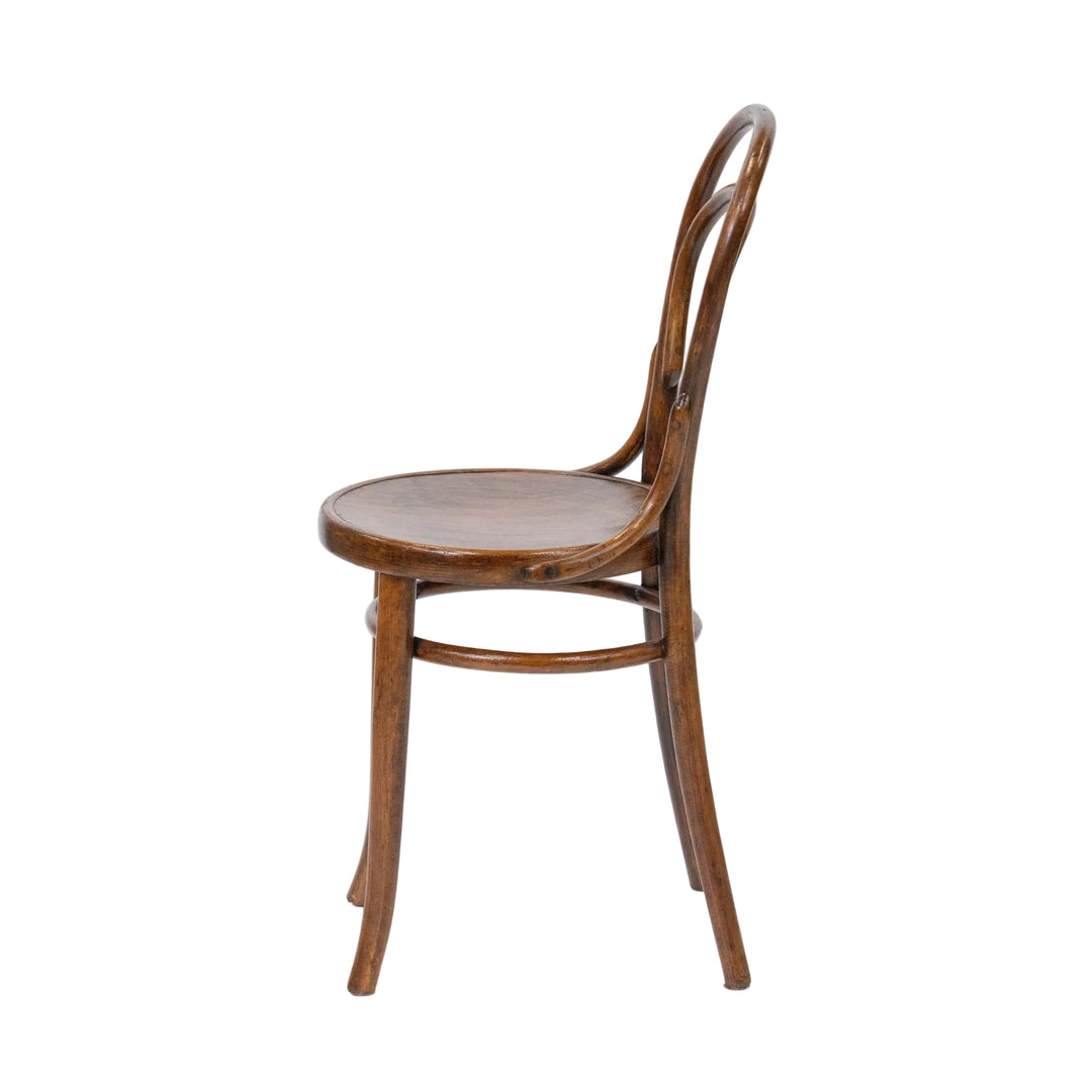 【THONET トーネット】背もたれの曲線や座面の彫りも美しい ダブルループバック ベントウッドチェア /26A-A8