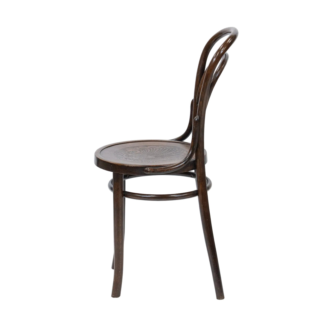 【A.P.M. エーピーエム】背もたれの曲線や座面の彫りも美しい ダブルループバック ベントウッドチェア /26A-B2