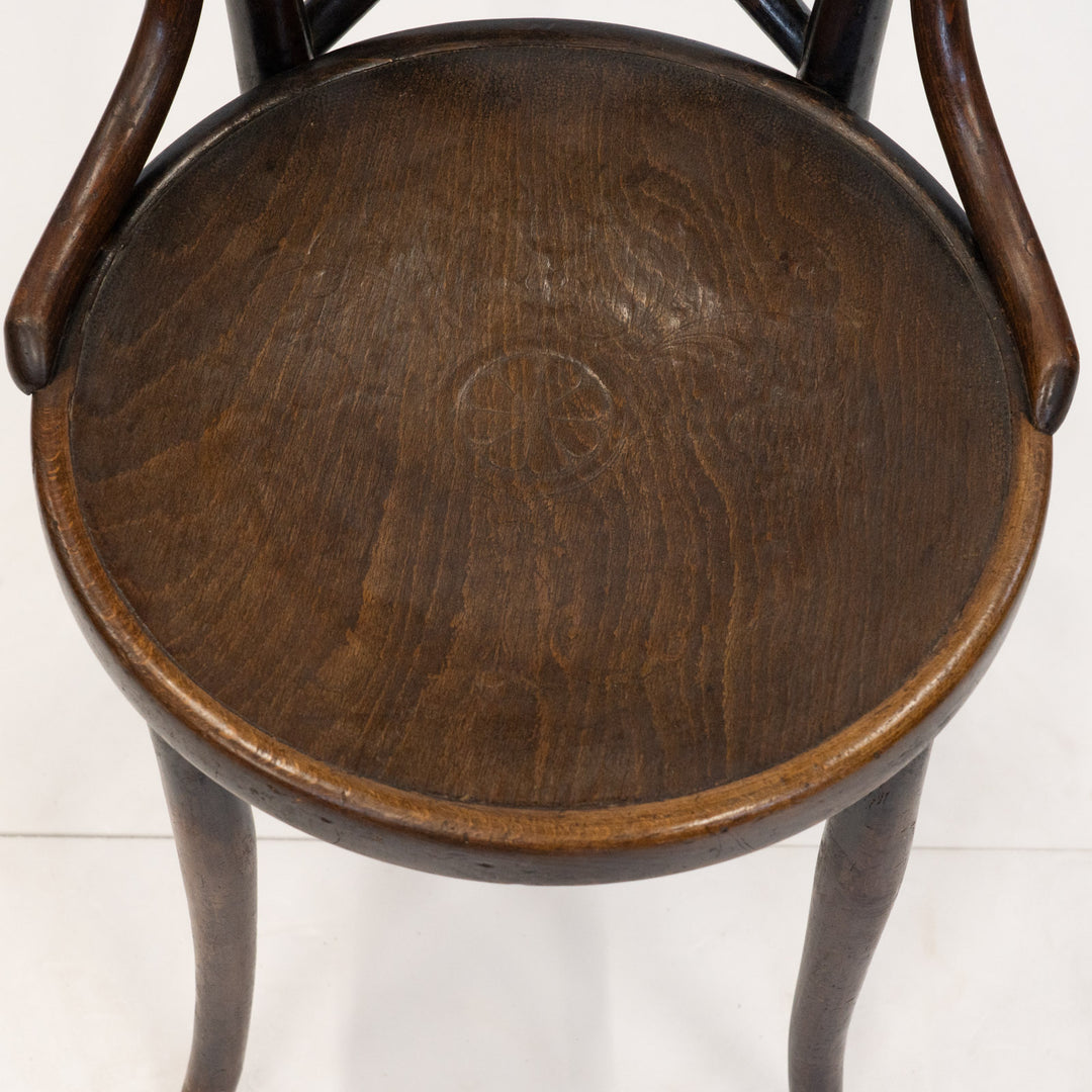 【THONET トーネット】背もたれが天使の羽と輪を模したデザイン 希少なエンジェルバック ベントウッドチェア /26A