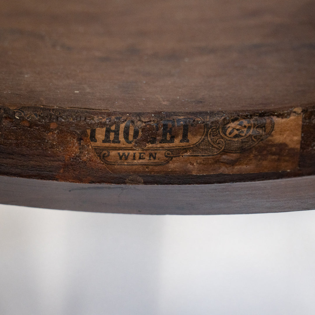 【THONET トーネット】背もたれが天使の羽と輪を模したデザイン 希少なエンジェルバック ベントウッドチェア /26A