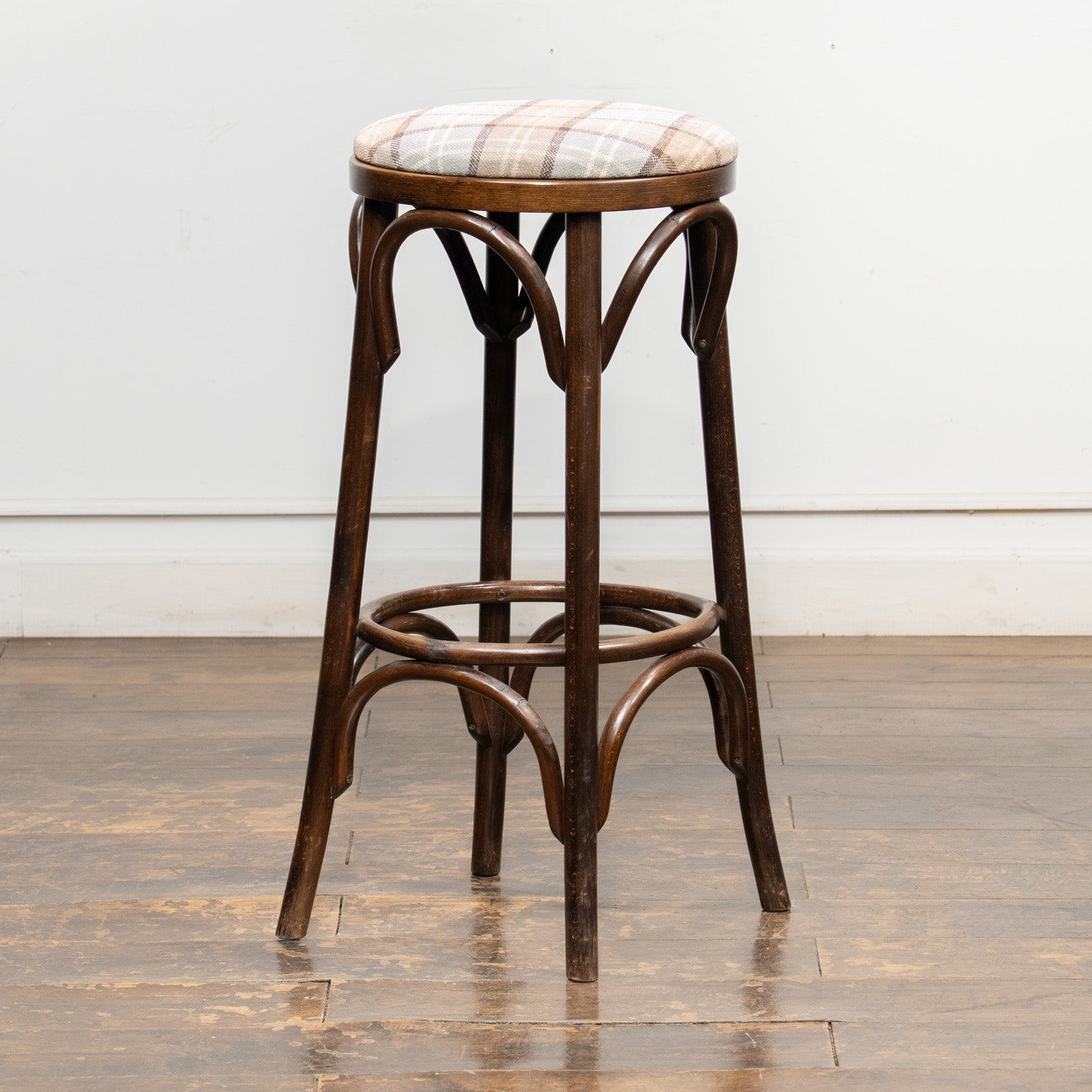 ベントウッド家具/bentwood – THE GLOBE オンラインショップ