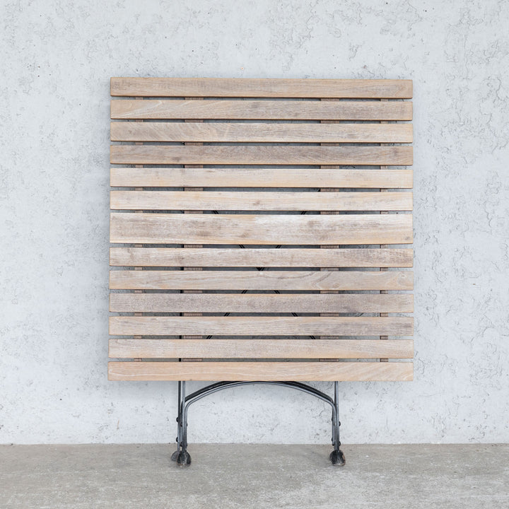 経年を感じる木製天板が味わい深い フォールディング ガーデンテーブル /26A-1