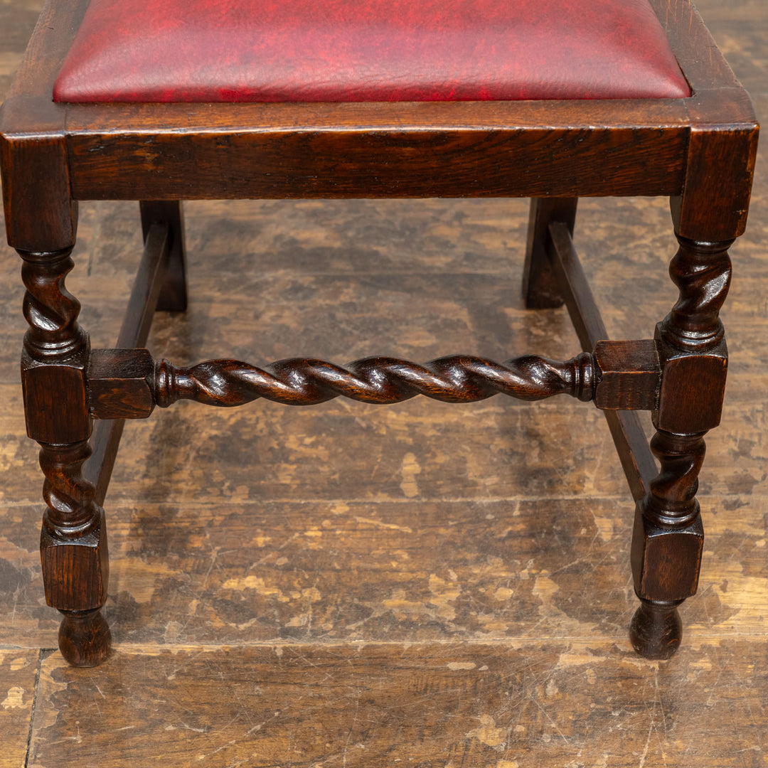お花のレリーフやウェーブカットが華やか オーク ツイスト ダイニングチェア /26A-1