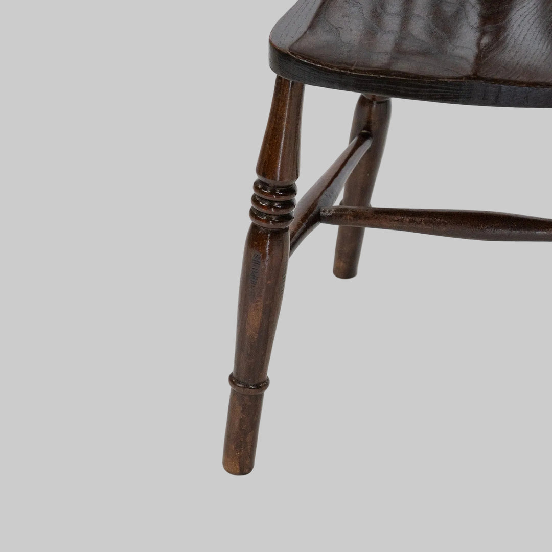 Wheelback chair 146-15