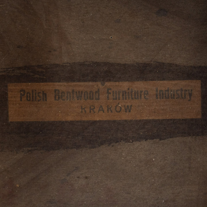 Bent wood chair 151-17